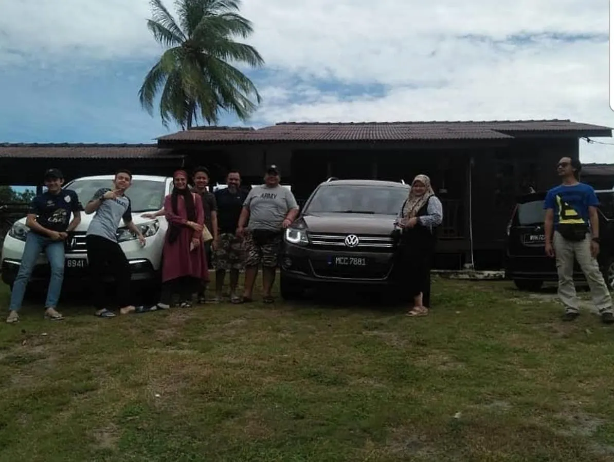 Sea View Kampong Style Homestay Pengkalan Balak Malacca