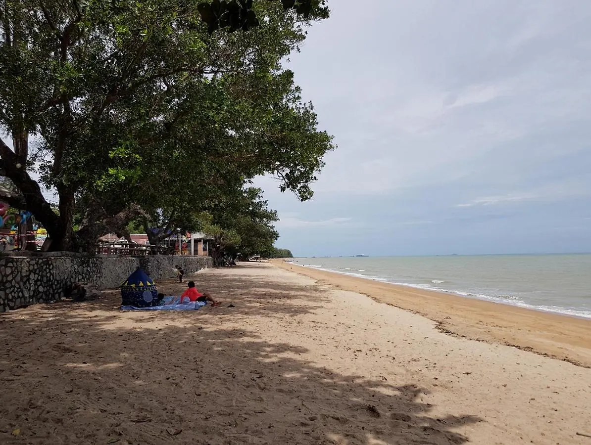 Sea View Kampong Style Homestay Pengkalan Balak Malacca