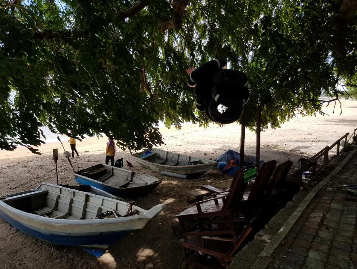 Sea View Kampong Style Homestay Pengkalan Balak Malacca 0*,