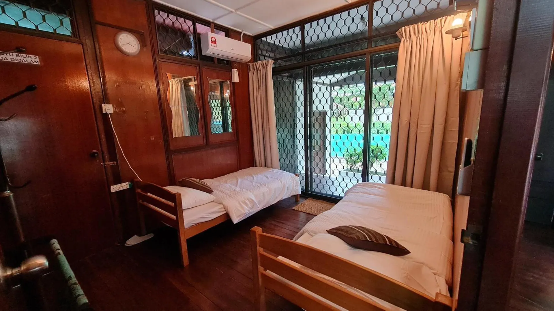 Chalet Sea View Kampong Style Homestay Pengkalan Balak Malacca Malaysia